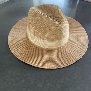 Halogen straw Panama hat